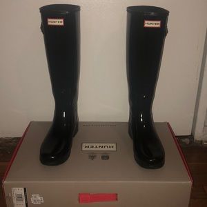 Hunter Rain Boots (Black)